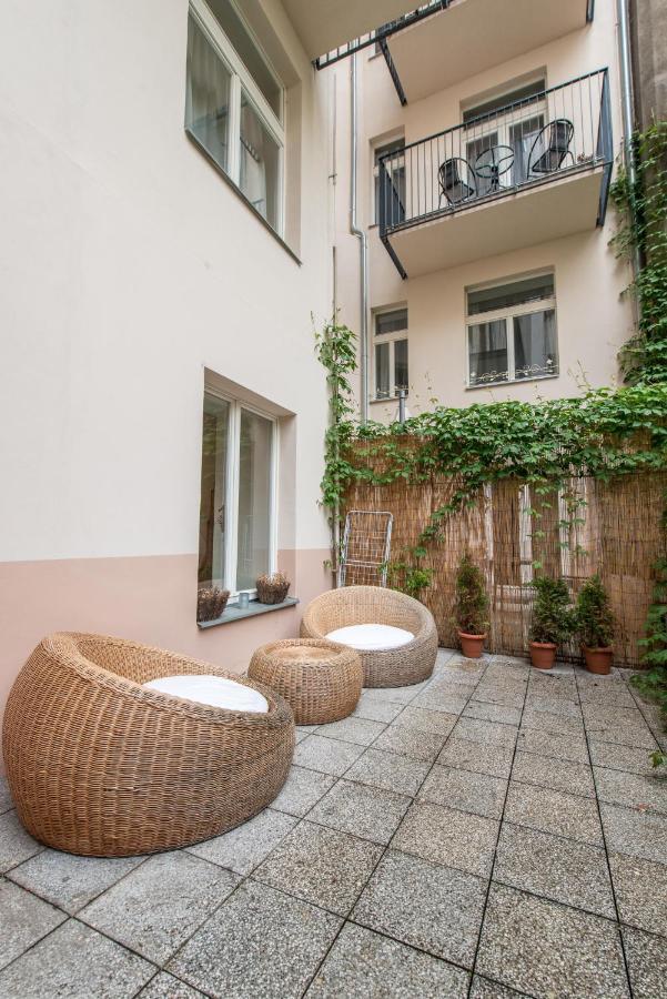 Quiet Apartment In The City Center With Own Terrace Praag Buitenkant foto
