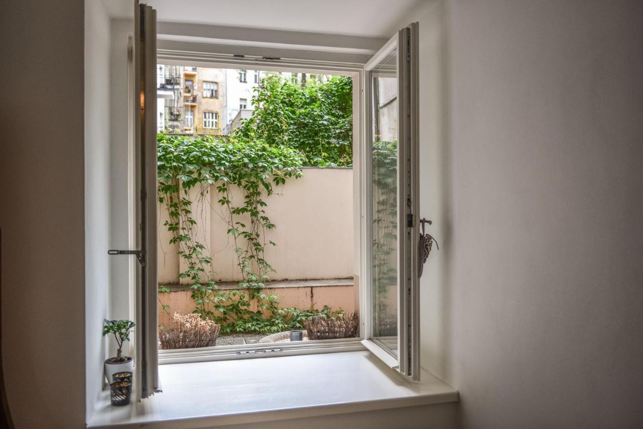 Quiet Apartment In The City Center With Own Terrace Praag Buitenkant foto