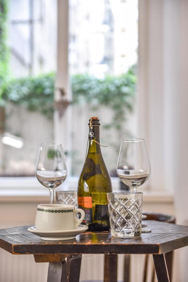 Quiet Apartment In The City Center With Own Terrace Praag Buitenkant foto
